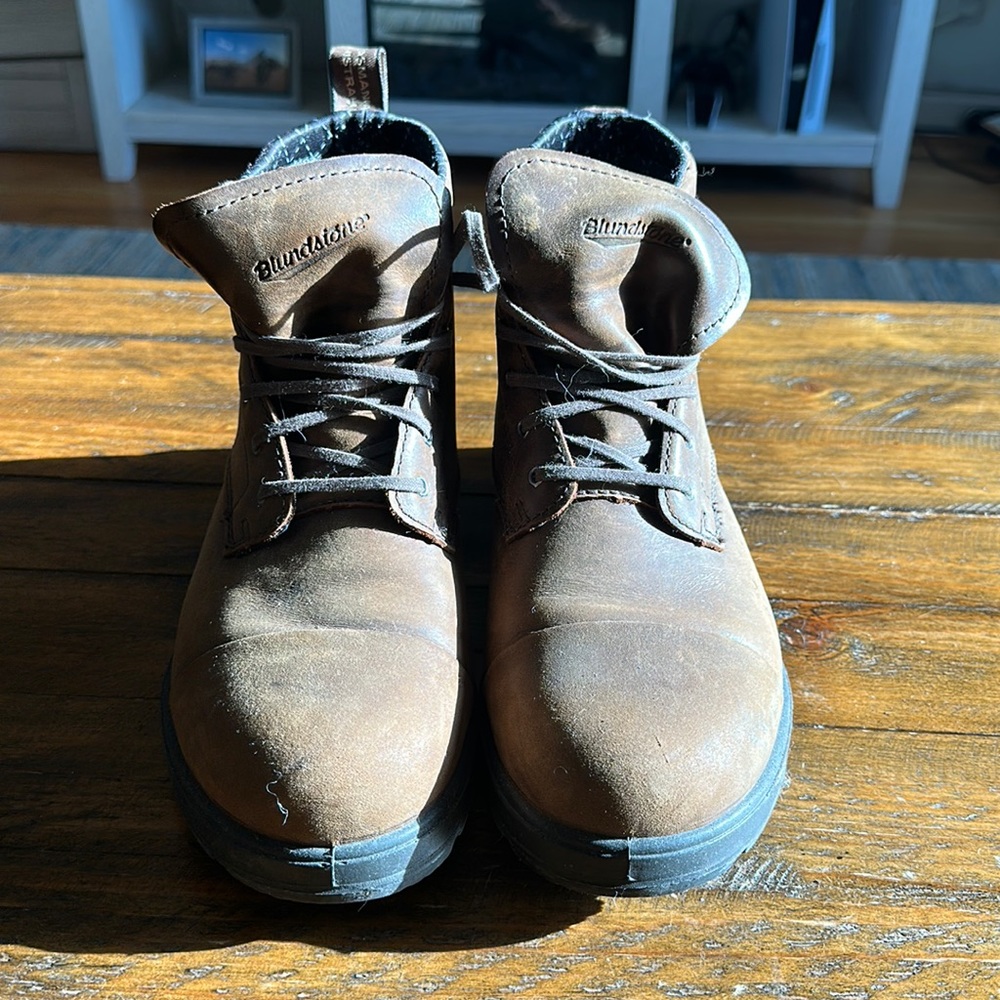 Blundstones